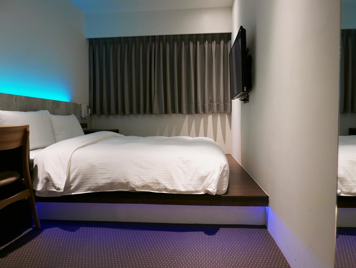 泊居旅店二館 Oursinn Hotel 2 Đài Bắc Ngoại thất bức ảnh