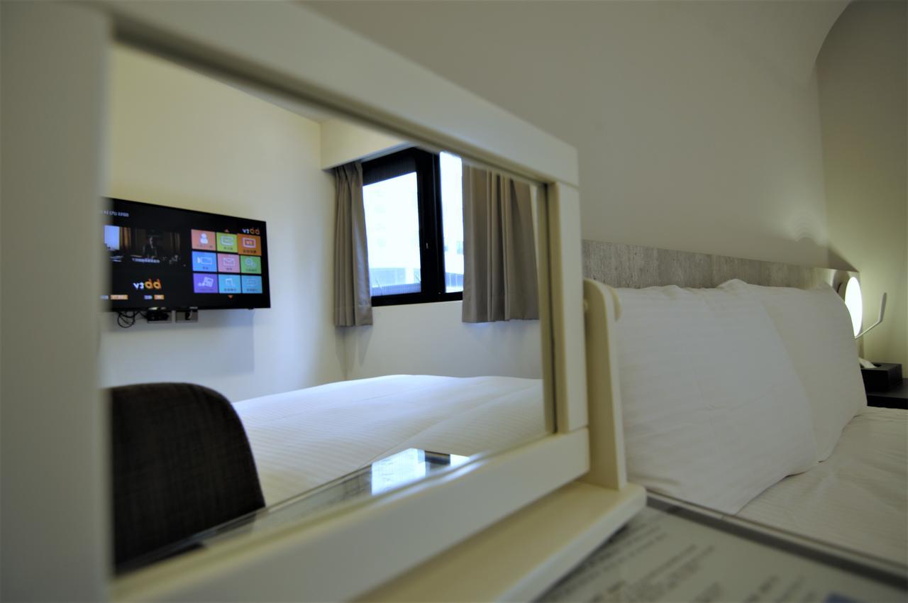 泊居旅店二館 Oursinn Hotel 2 Đài Bắc Ngoại thất bức ảnh