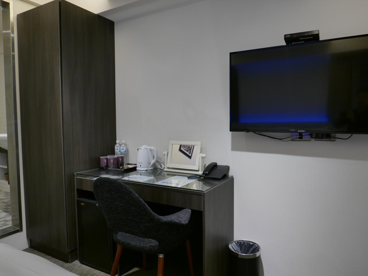 泊居旅店二館 Oursinn Hotel 2 Đài Bắc Ngoại thất bức ảnh