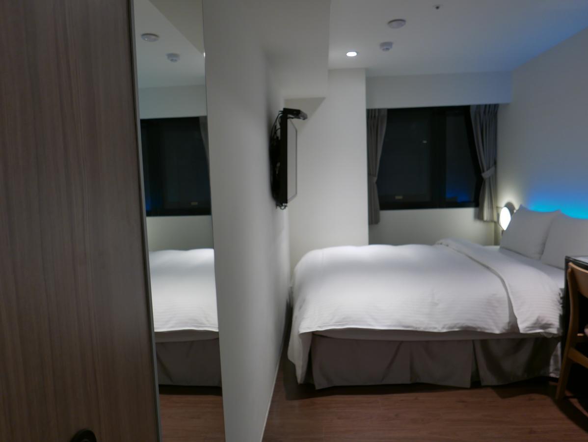 泊居旅店二館 Oursinn Hotel 2 Đài Bắc Ngoại thất bức ảnh